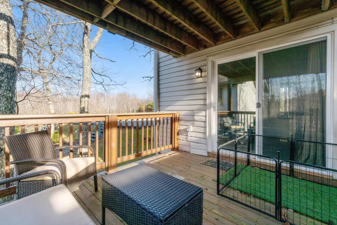Bear'S Loft Apartment Beech Mountain Bagian luar foto