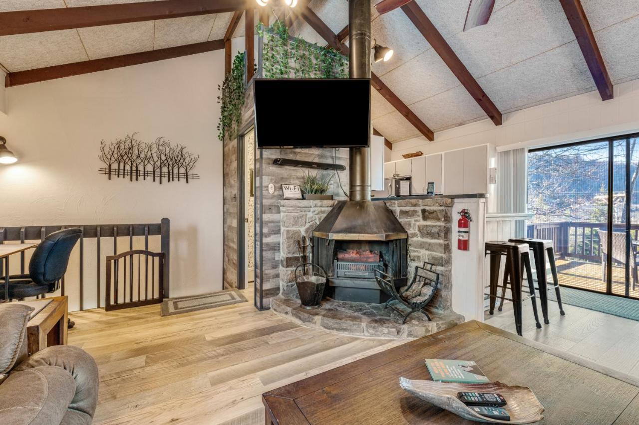 Bear'S Loft Apartment Beech Mountain Bagian luar foto